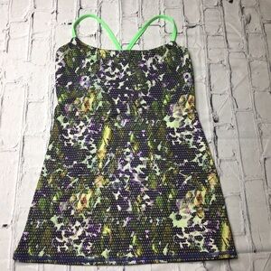 Lululemon tank top size 6